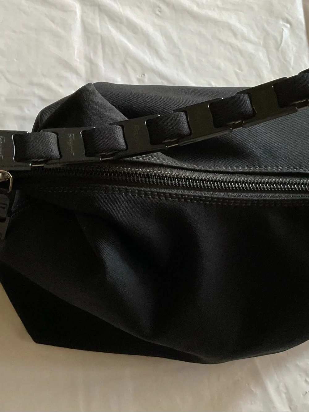 Salvatore Ferragamo VARA Black Canvas Chain Link Vintage Shoulder Bag